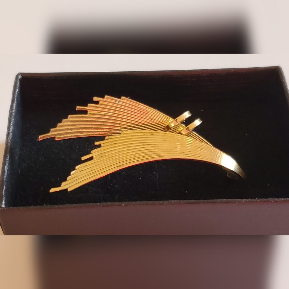Vtg. 1950s Pin/brooch Pendant